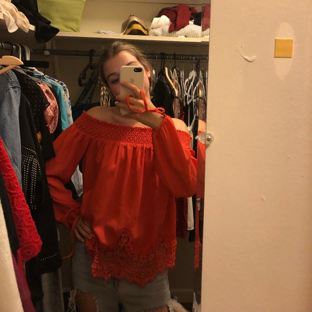 ORANGE LACE OFF SHOULDER TOP